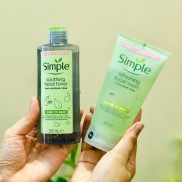 Sữa rửa mặt và nước hoa hồng toner simple
