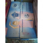 THÙNG SỮA CÔ GÁI HÀ LAN DUTCH LADY DÂU 180ML