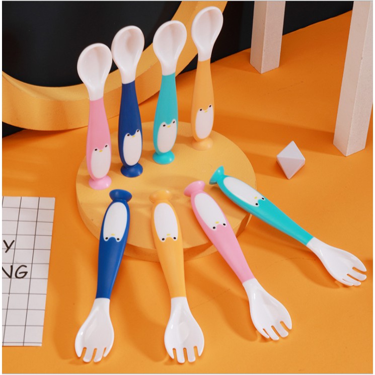 Bộ Thìa Dĩa Ăn Dặm Bẻ Cong,Tập Xúc Cho Bé Goodbabyvn