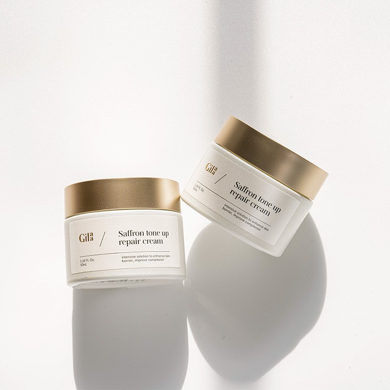 Kem Dưỡng Trắng Da Chiết Xuất Từ Nghệ Hoa Nhụy Tây Gilaa Saffron Tone Up Repair Cream