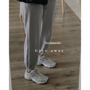 KUCHIMACHIC- Quần JOGGER chất liệu nỉ tăm, kiểu dáng trẻ trung năng động mã 6601