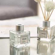 Tinh dầu thơm phòng kèm hoa gỗ và hoa khô trang trí duy nhất 1 mùi thơm dịu nhẹ 50ml