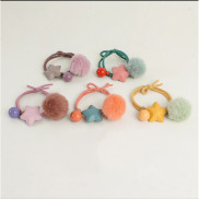 DÂY BUỘC TÓC NGÔI SAO VÀ CỤC BÔNG DỄ THƯƠNG