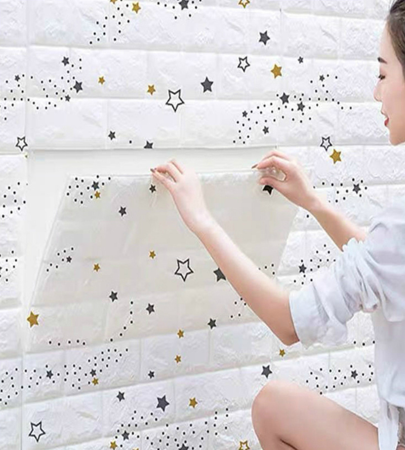 Miếng dán tường giả gạch 3D kiểu dáng hoạt hình 35x30cm