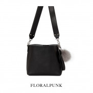  Túi xách Floralpunk Pom Pom Bag màu đen
