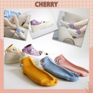 Tất cao cổ nữ họa tiết hình thú vintage chống nắng chống trượt