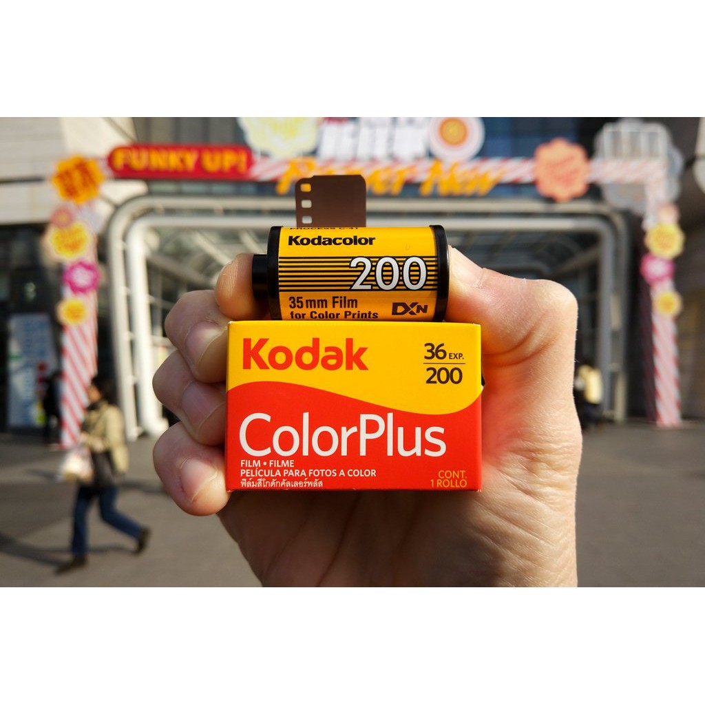 Film quốc dân kodak colorplus 200 indate giá siêu rẻ