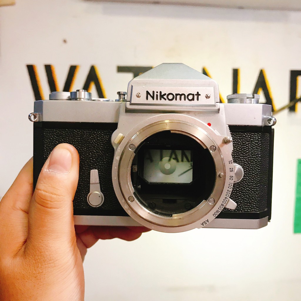 MÁY ẢNH NIKOMAT FTN KHÔNG ĐO SÁNG SIÊU RẺ