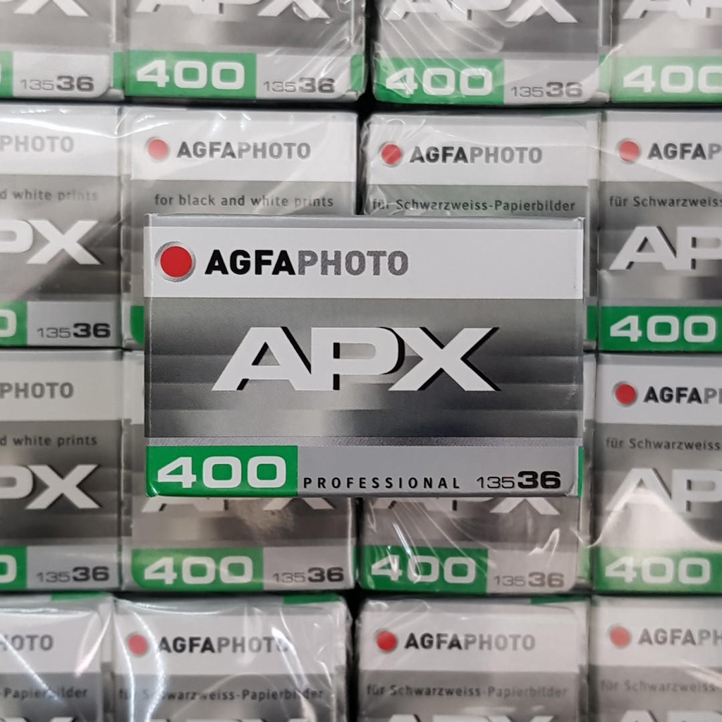 Film Agfa APX 400 36 tấm date 2024 phim trắng đen BW