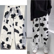 Quần Jogger Bò Sữa Unisex