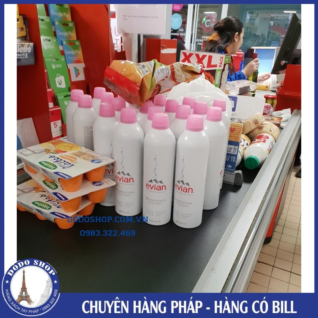 Xịt khoáng Evian 400ml - Hàng Pháp, dưỡng ẩm, chăm sóc da toàn diện.