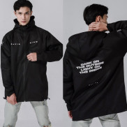 Áo khoác dù nam có mũ form rộng màu đen DAVIES - Black Daviesism Jacket.